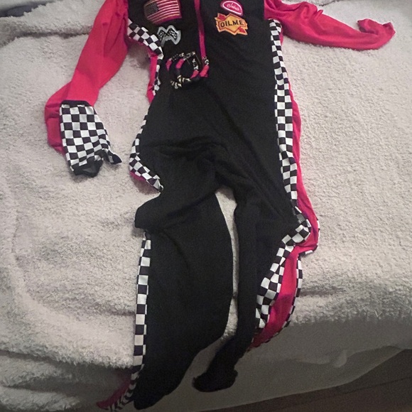 Red and Black Racing suite with Checkered Pattern - Picture 2 of 3